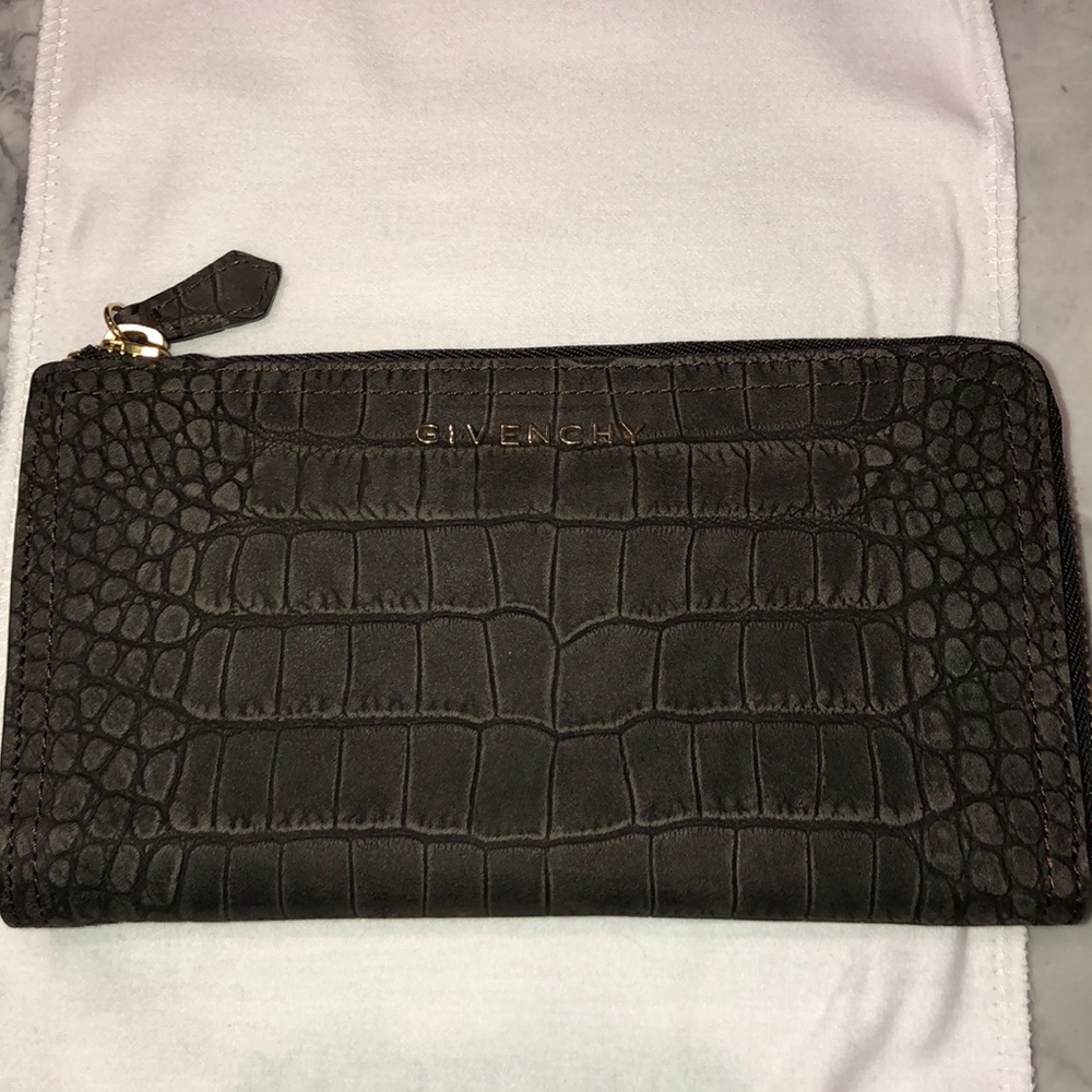 Givenchy wallet